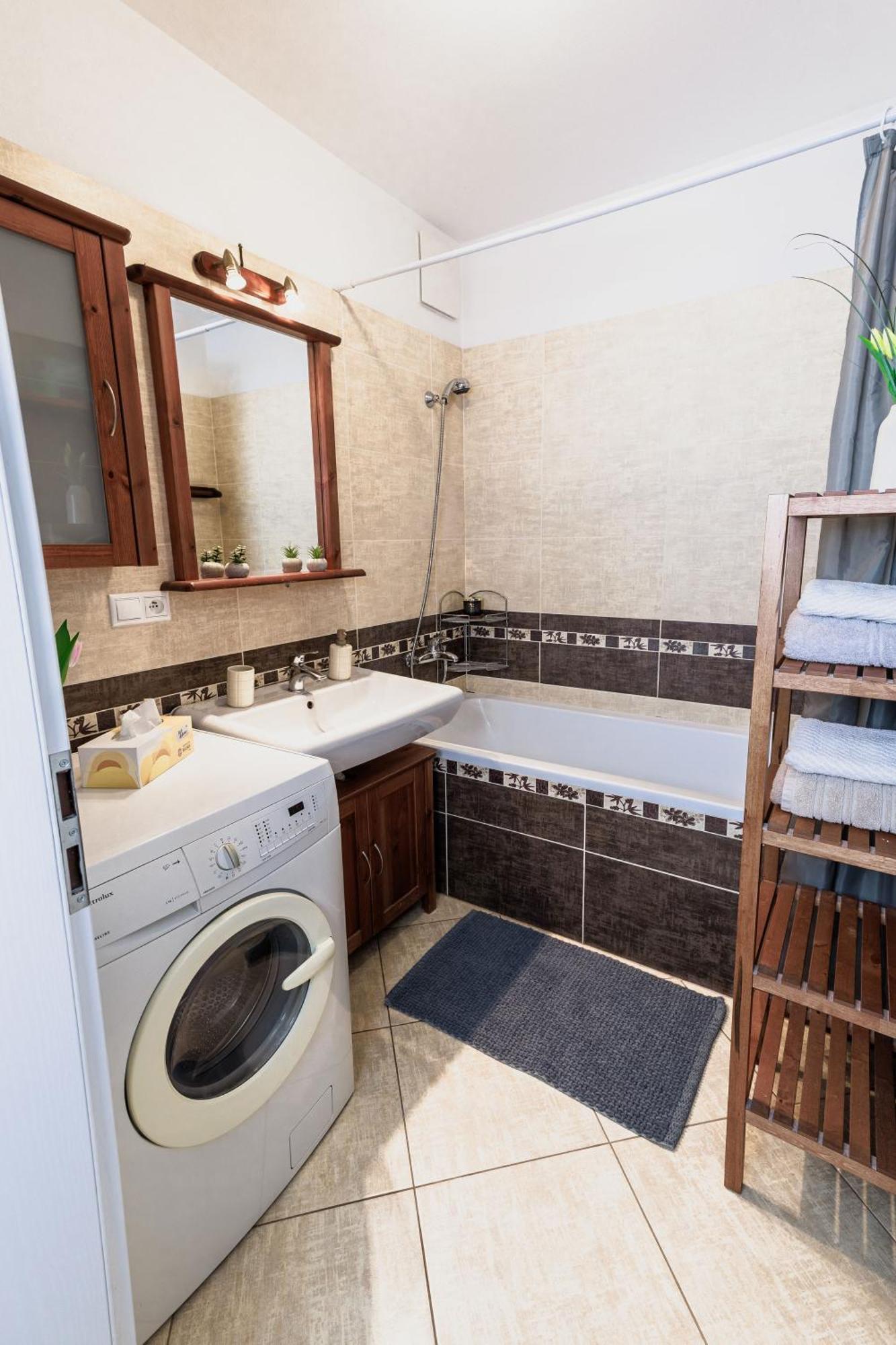 Sunny Apartment With Amazing Terrace On The 13Th Floor Near City Center Bratysława Zewnętrze zdjęcie